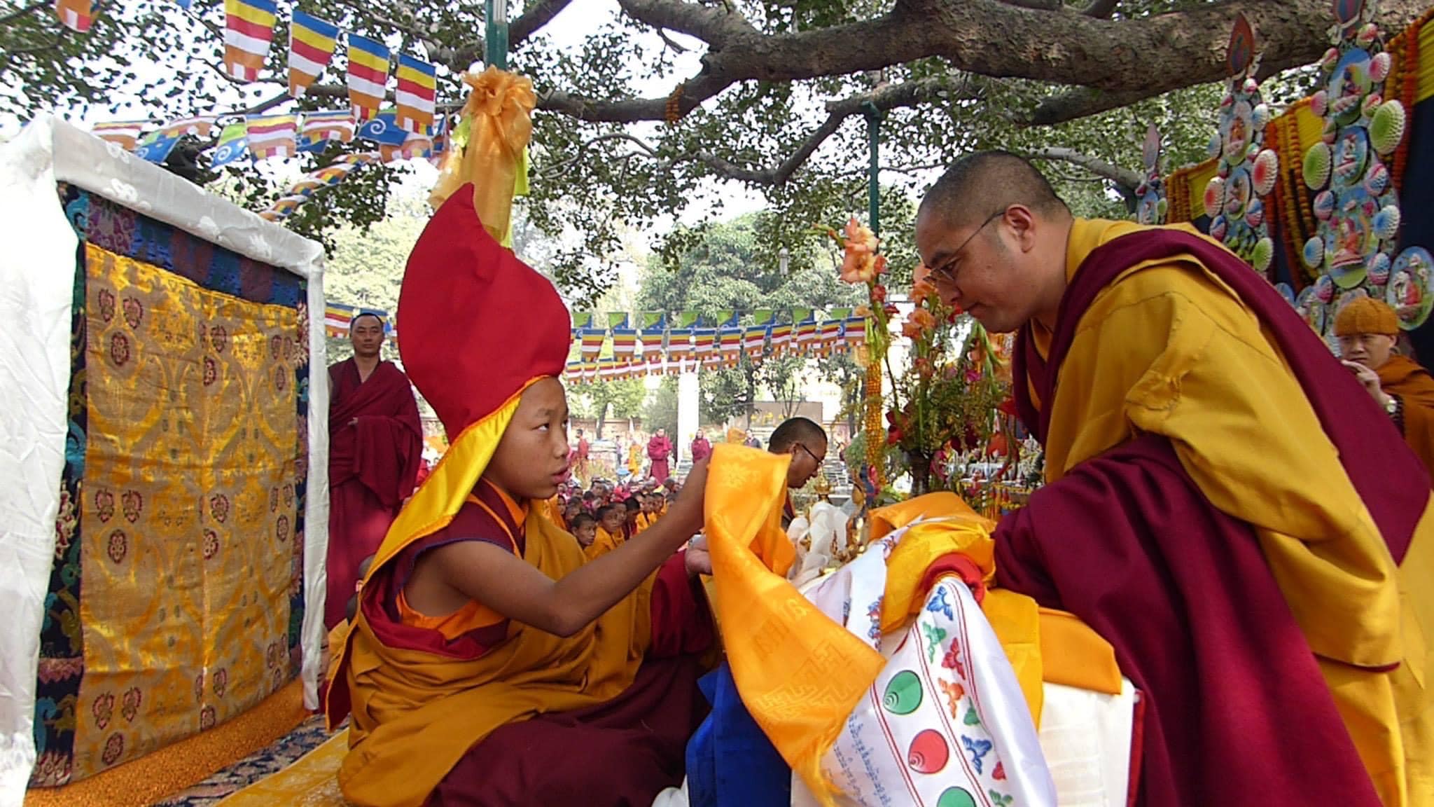 Anh tulku Dechen đăng quang tại Bồ đề đạo tràng (theo trang jonangpa Vietnam